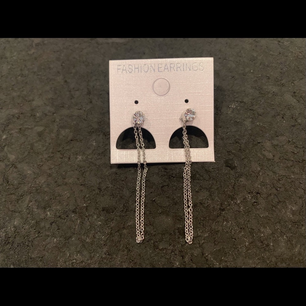 Crystal drop earring
